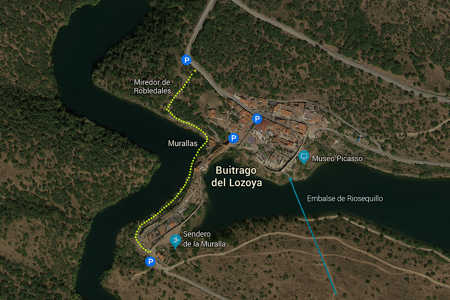 Vista satélite de Buitrago del Lozoya con marcadores de interés turístico, rutas de senderismo y aparcamientos señalizados